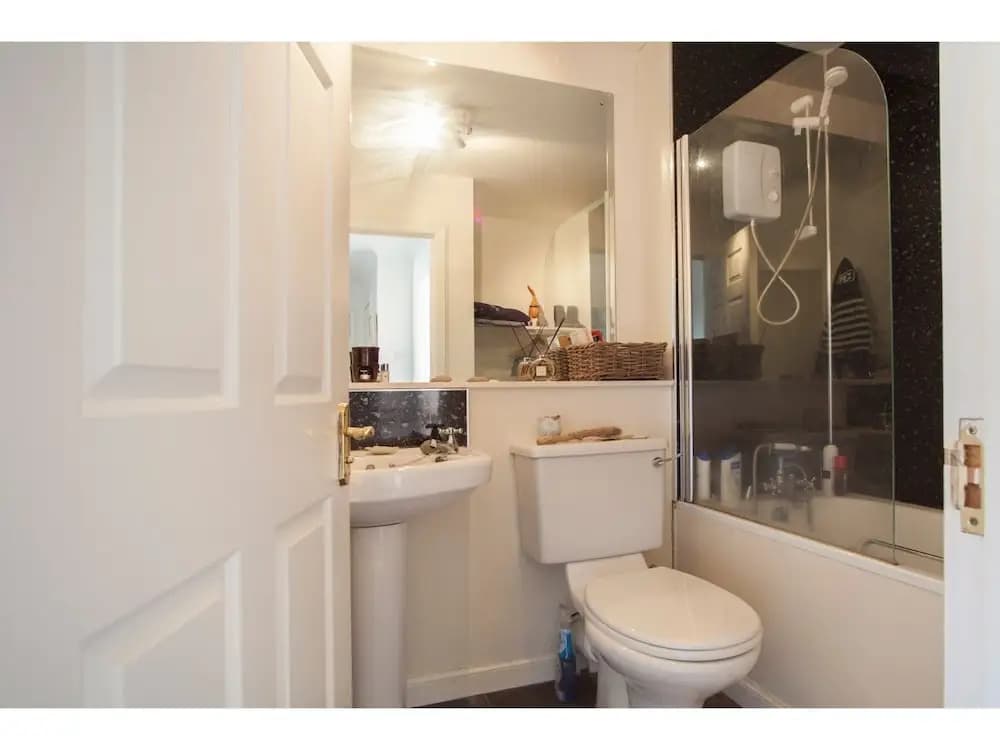Sunny Flat W/parking Near Royal Botanic Garden - photo 7