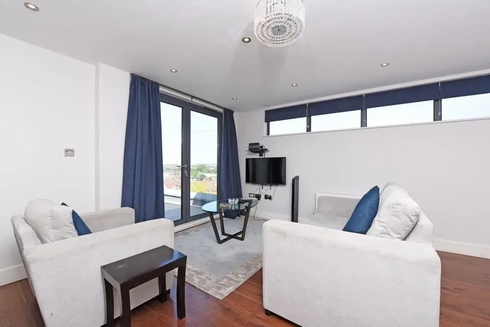 The Glasshouse Apartments - photo 25