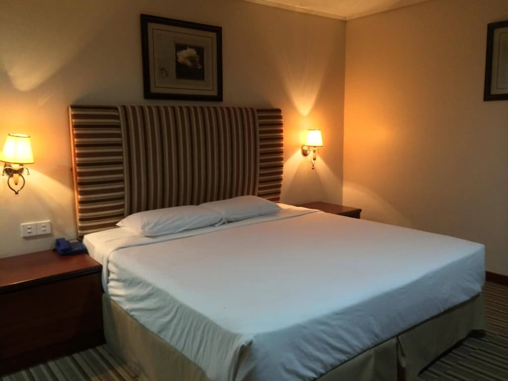 Cabana Inn - photo 4