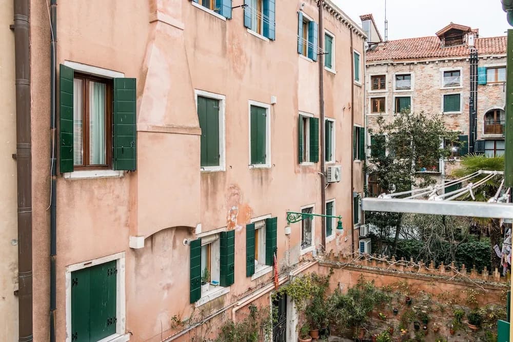 Vivaldi Apartment - photo 26