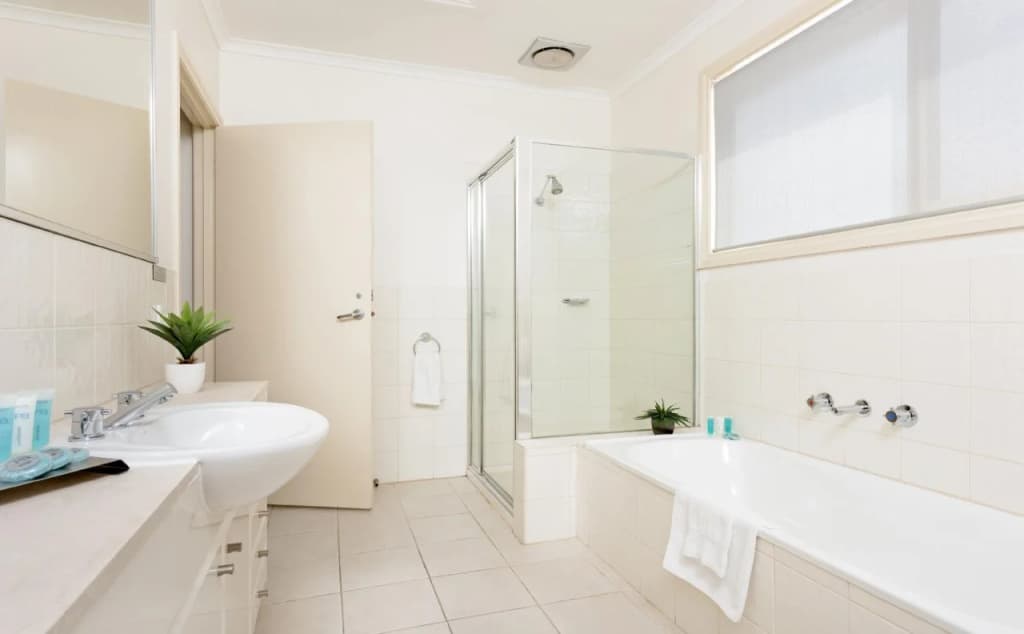 Kew Serviced Apartments - photo 6