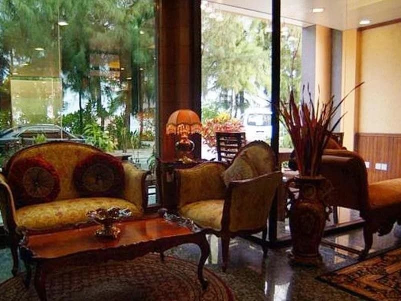 Loona Hotel - photo 12