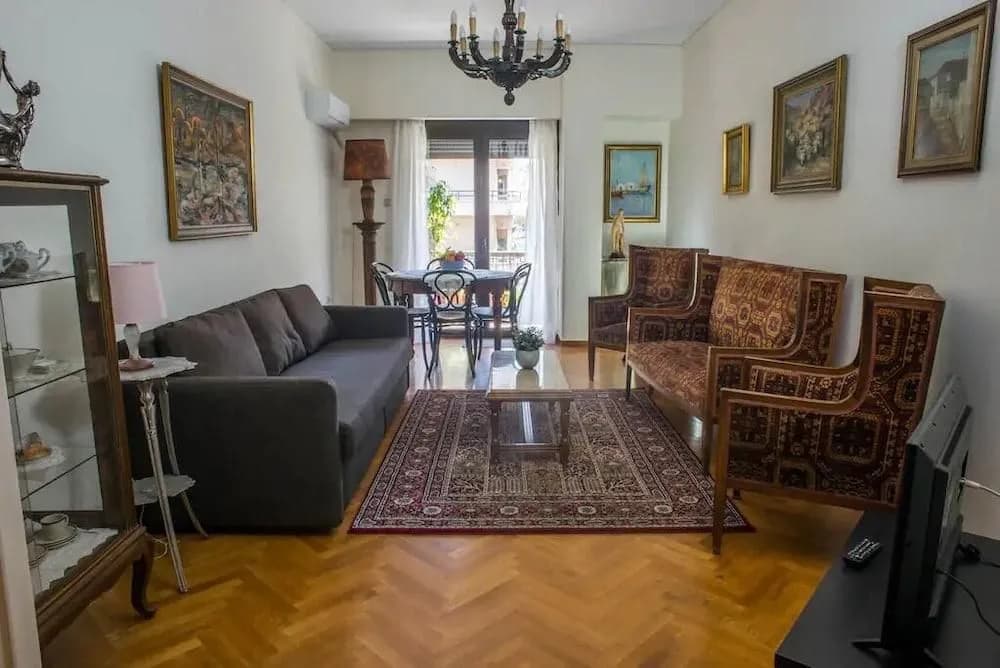 Classy and Chic 2 bedroom apartment - photo 1