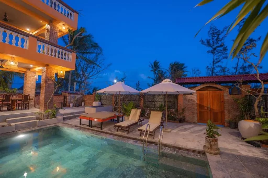 Hidden Beach Pool Villas - photo 6