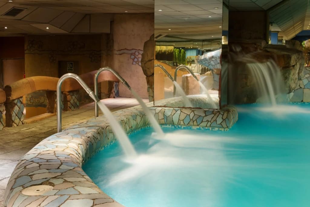 Ilunion Les Corts Spa Hotel - photo 23