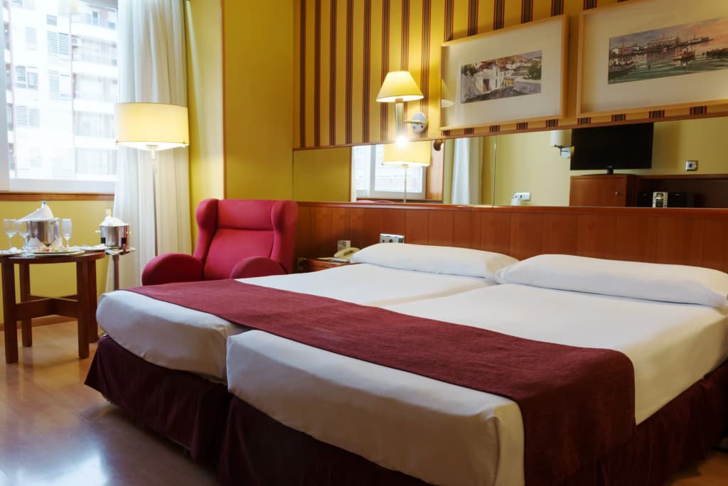 Ilunion Les Corts Spa Hotel - photo 2