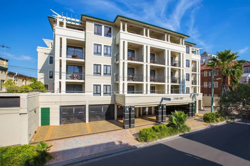Coogee Bay Hotel - main photo