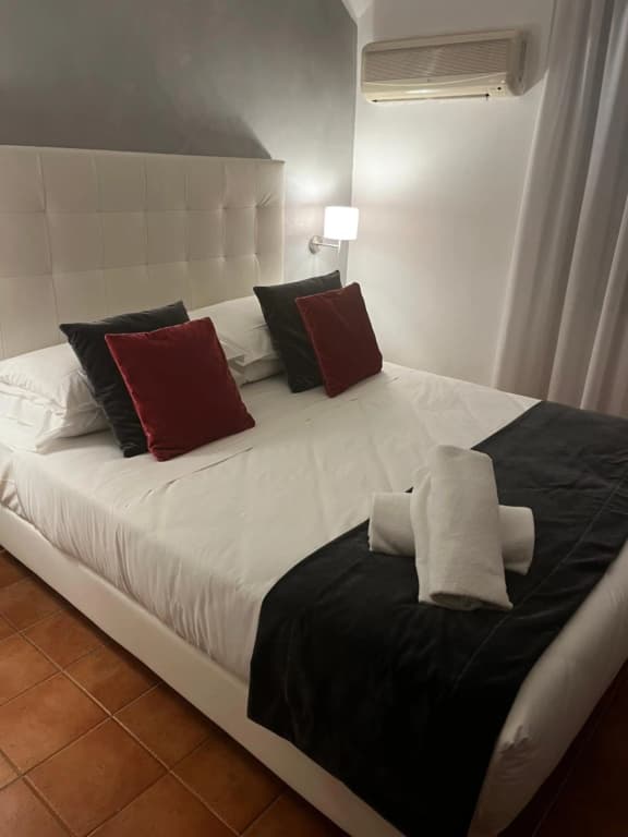 Hotel Gabriella - photo 22