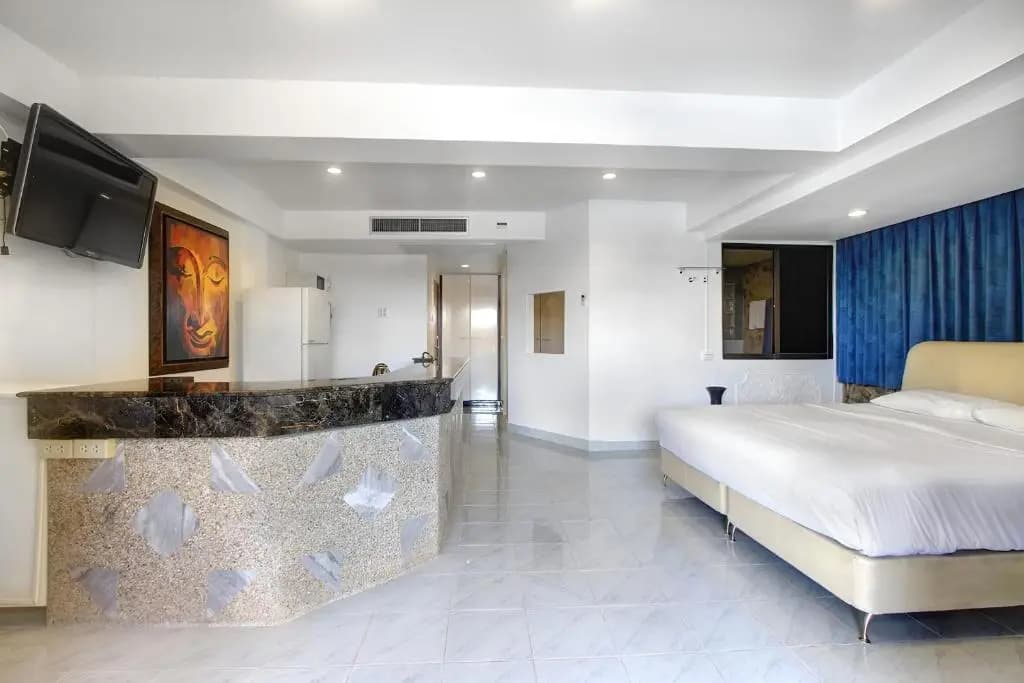 Bougainvillea Terrace House - photo 4