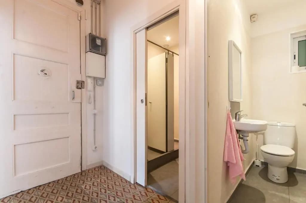 Comfortable Cozy Apartment for Groups in Gracia - photo 6