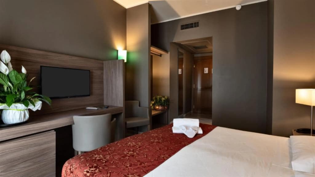 Hotel Sunflower - photo 6