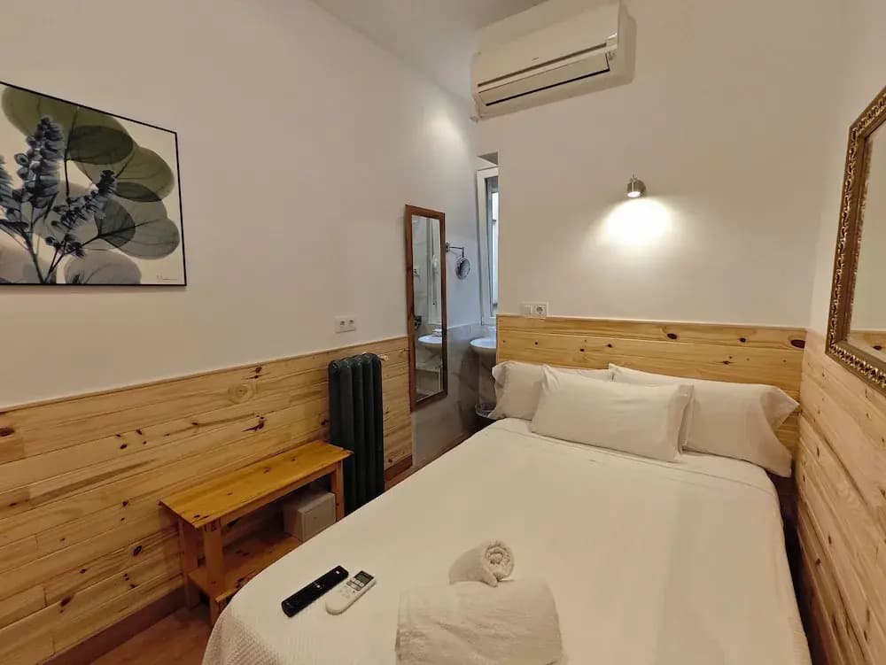 Hostal Aliste - photo 18