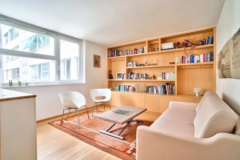Charming 3 Room Apartment - Paris - photo 9