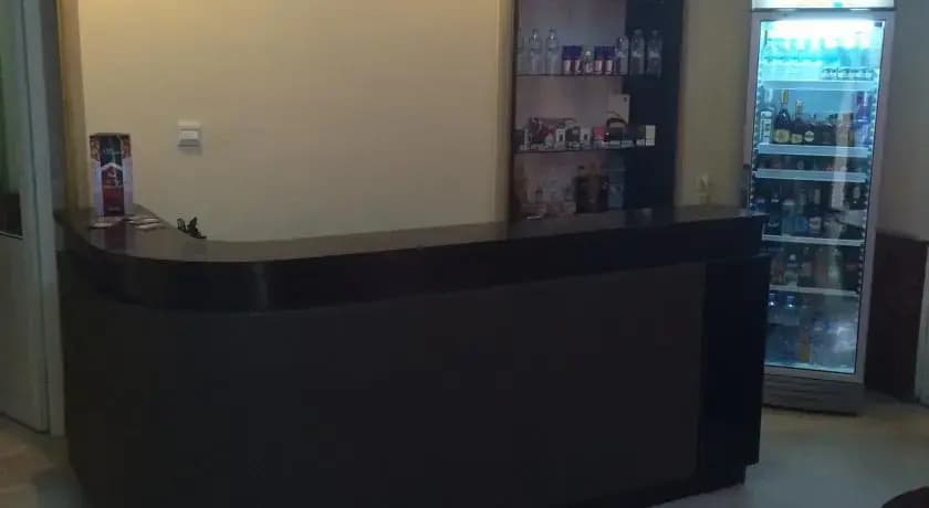 Merlin Guesthouse - photo 7