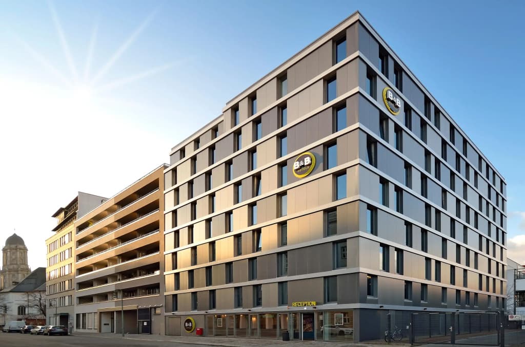 B&B Hotel Berlin-Alexanderplatz - photo 13