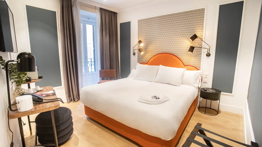 Soho Boutique Opera Hotel - photo 33