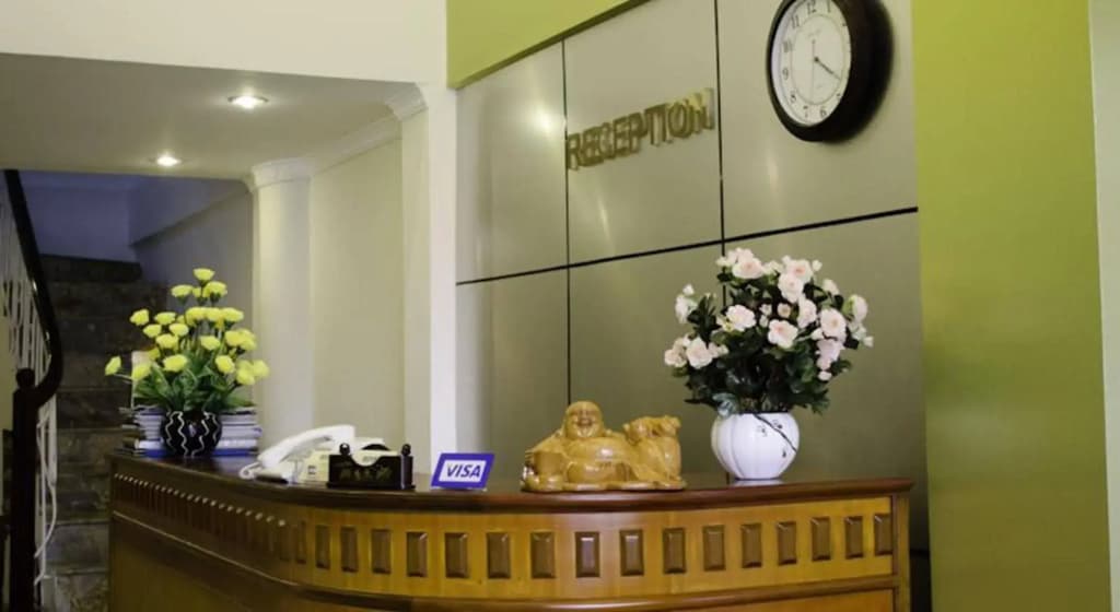 Blue Moon Hotel - photo 14