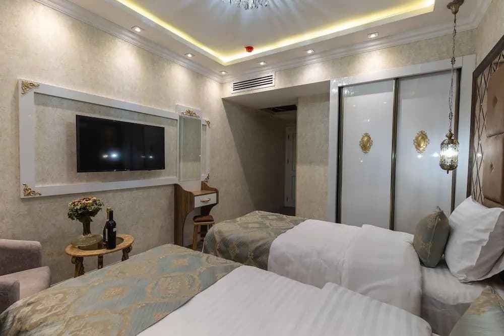 Aqua Liberty Hotel - photo 6