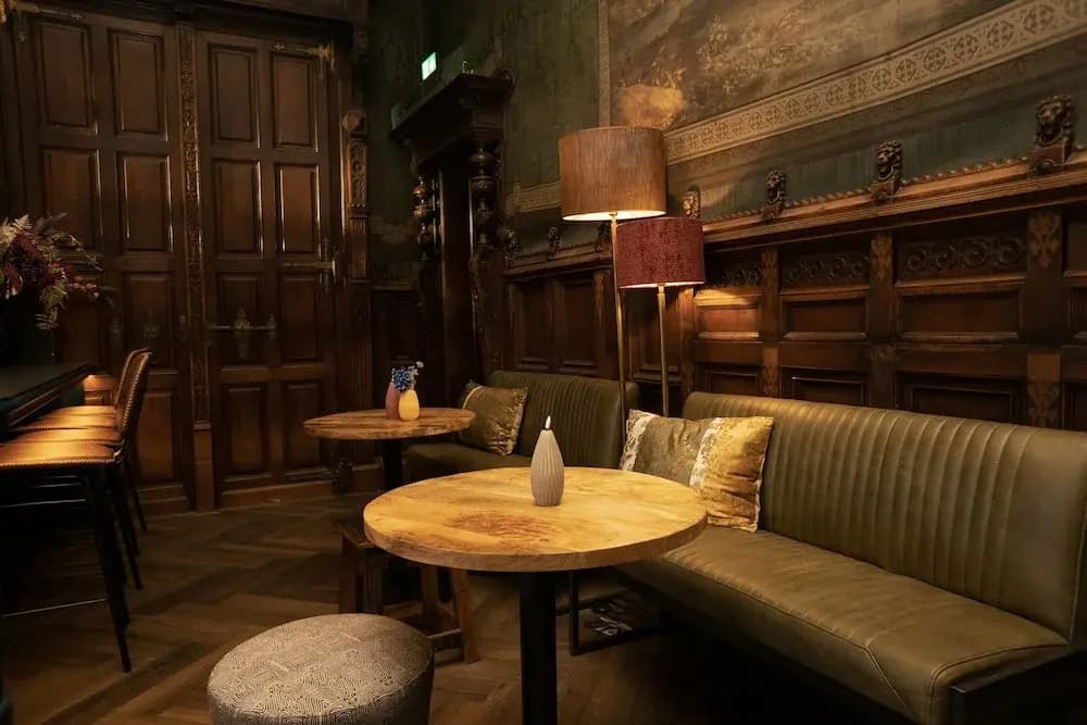 The Elephant Hostel - photo 17
