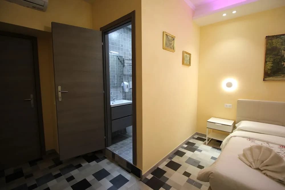 Quest House Lihong - photo 7