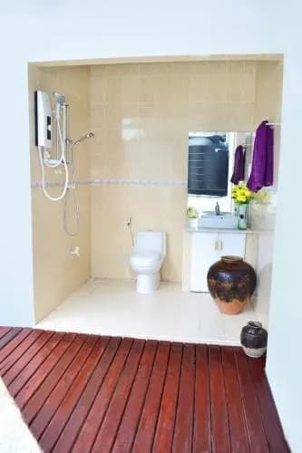 Fulidhoo Laperla Guest House - photo 17