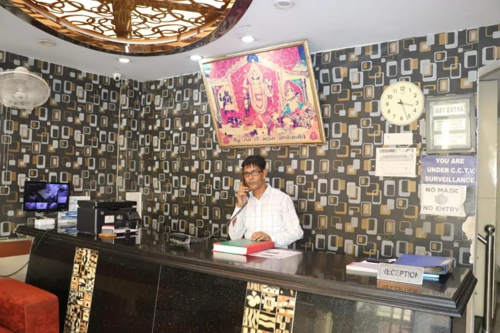 Hotel Surya Plaza - photo 16