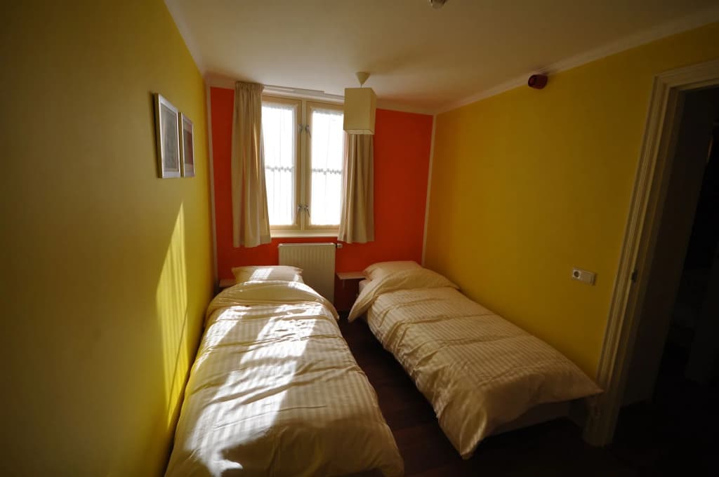Old City Amsterdam Bed and Breakfast - photo 5