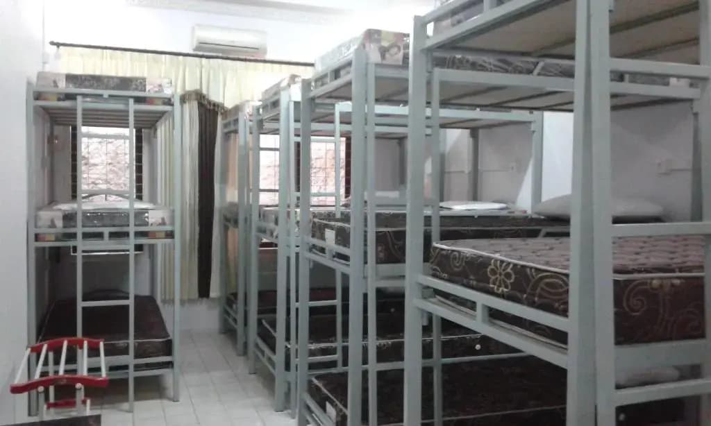 Pondok Heras Suite - photo 4
