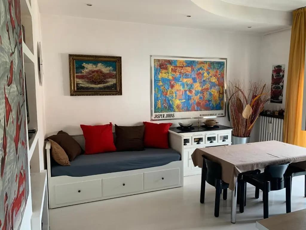 Suite In Town - main photo