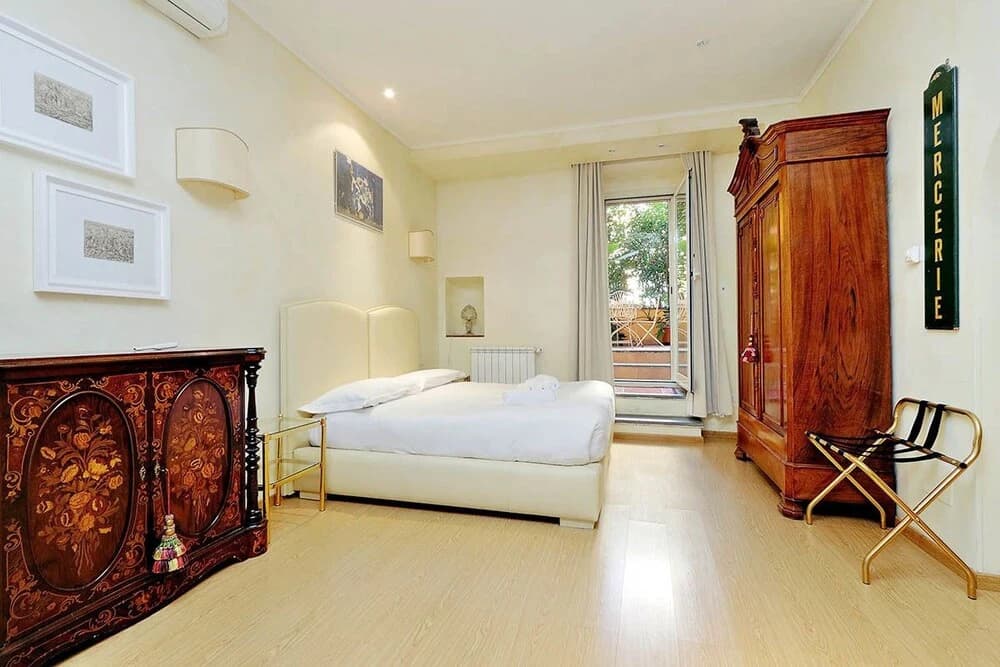 Conservatorio Studio Apartment - photo 3