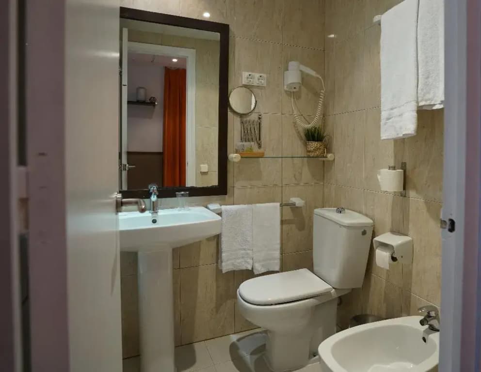 Hotel Adagio Gastronòmic - photo 9