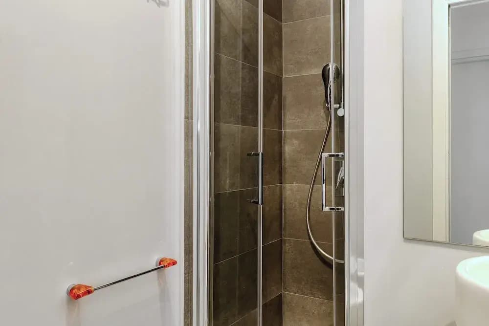 Stylish 2BR flat next to Navigli - photo 25