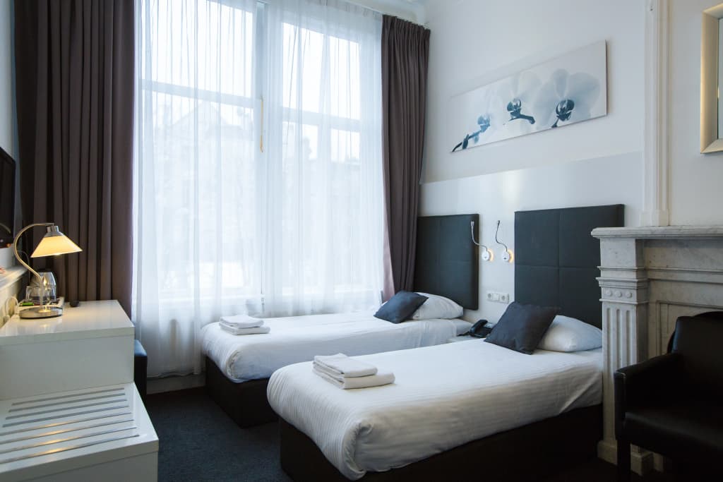 Hotel Vossius Vondelpark - photo 6