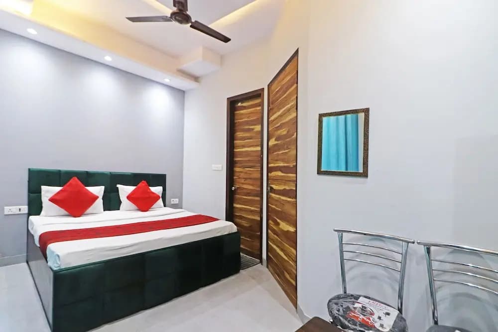 Twamev Rajouri garden by The Arrow - photo 4