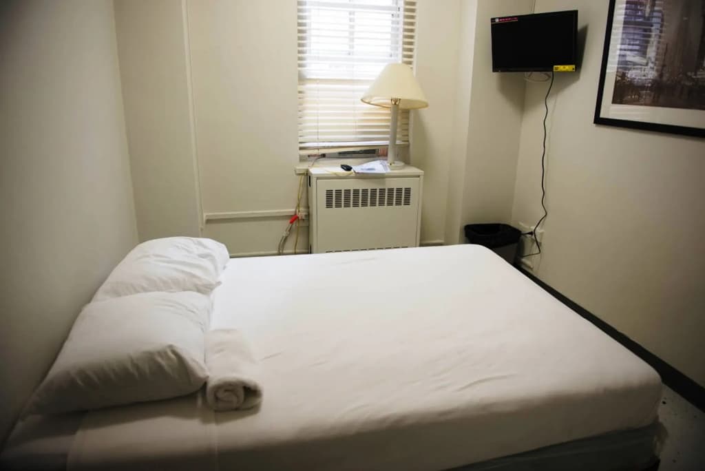 West Side YMCA Hostel - photo 5
