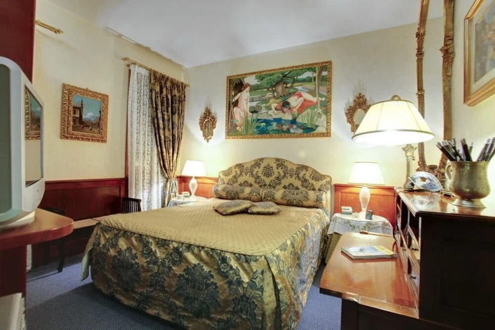 Regina Elena Apartment - photo 5