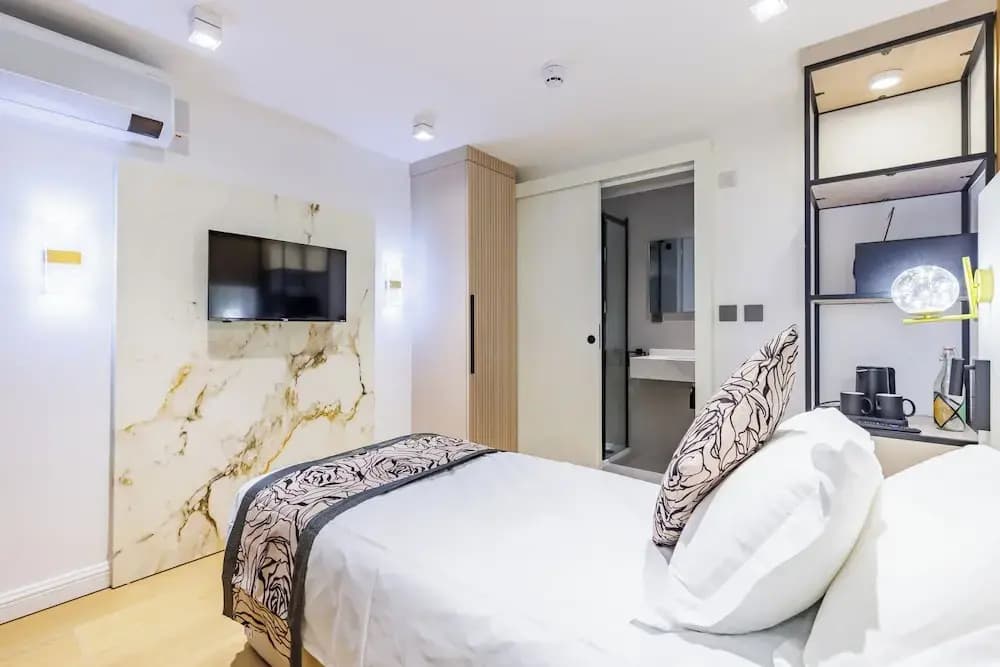 Rosemay Boutique Hotel Near Heathrow Airport - photo 4