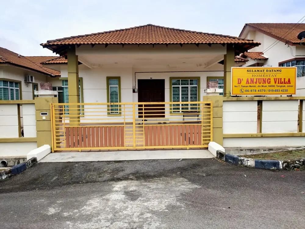 OYO 90228 D'anjung Villa 4bhk - photo 11