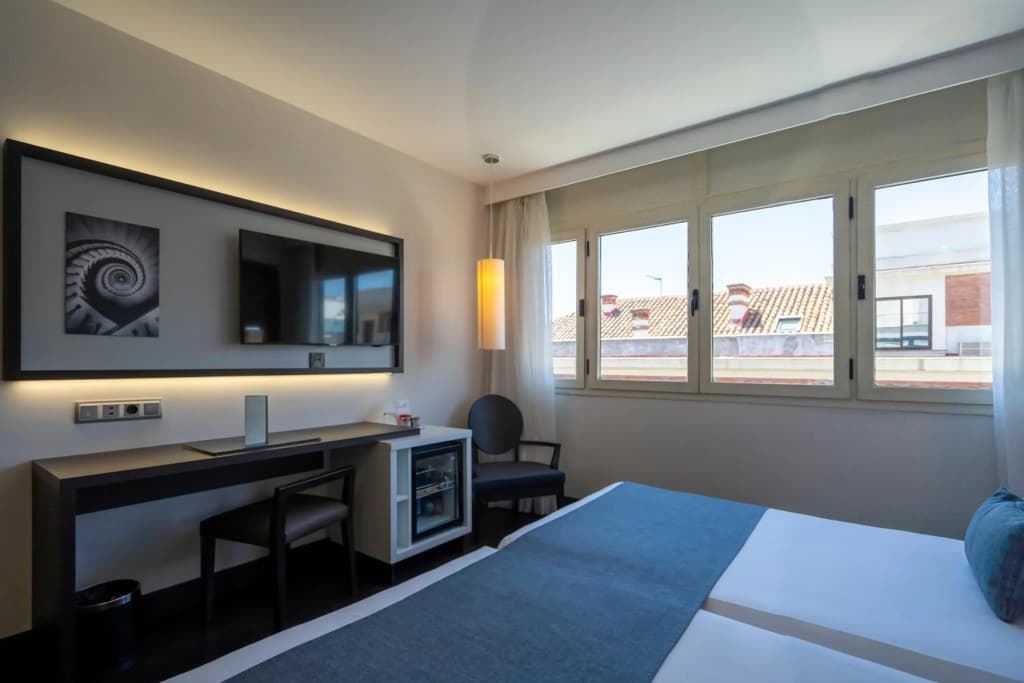Gran Versalles Hotel - photo 34