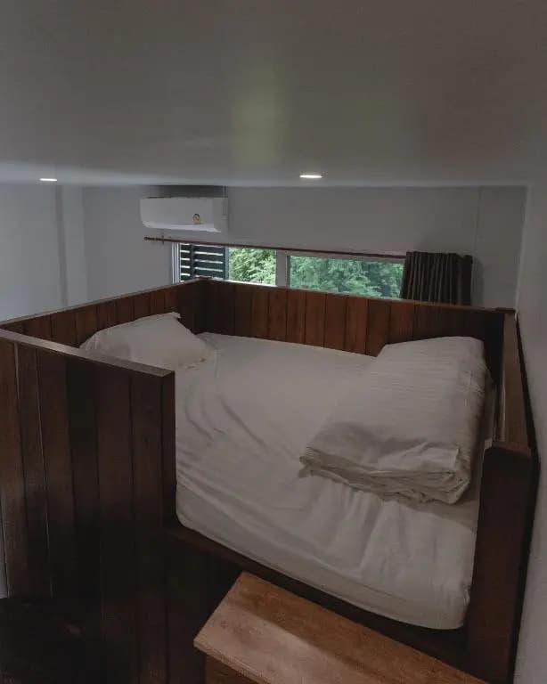 Psych Hostel - photo 4
