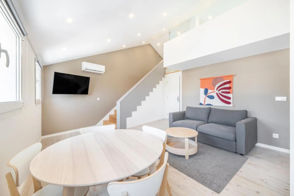 Olala Lisbon Oriente Suites D - photo 11
