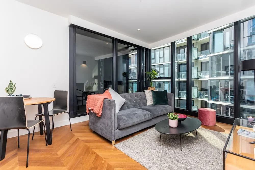 Claremont Apartments by Urban Rest - photo 11