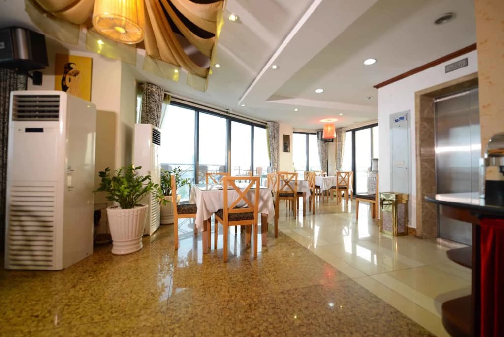 Sunset Westlake Hanoi Hotel - photo 23