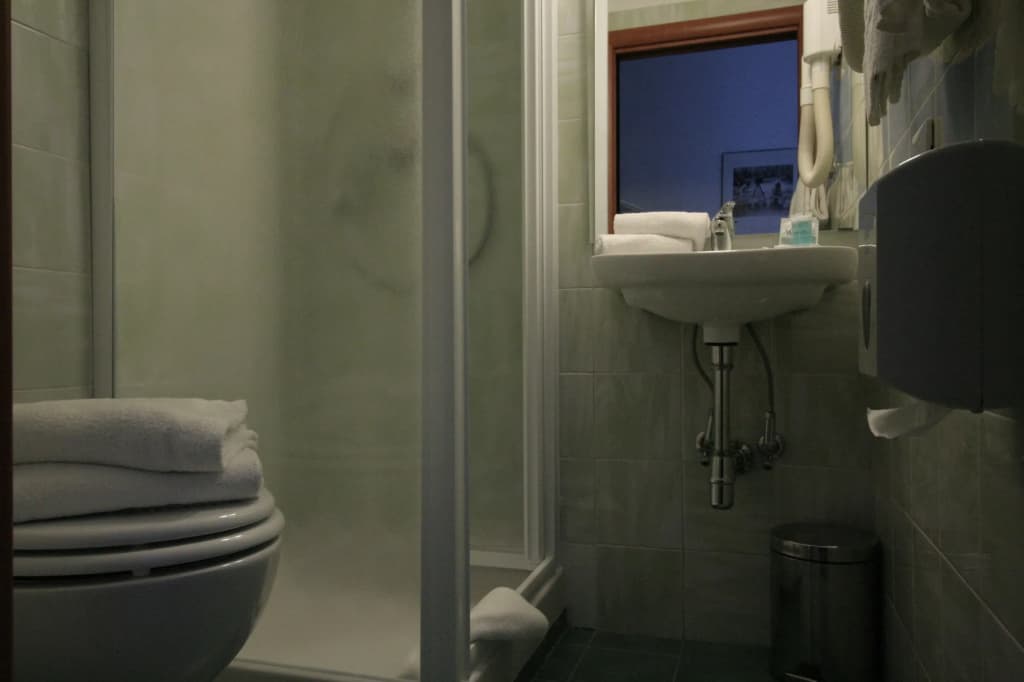 Claudia Rooms - photo 8