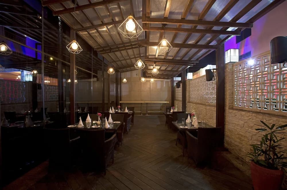 Kings Forth Hotels - photo 20