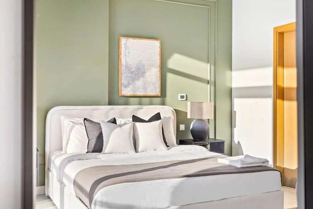 Silkhaus Bellevue Towers - photo 5