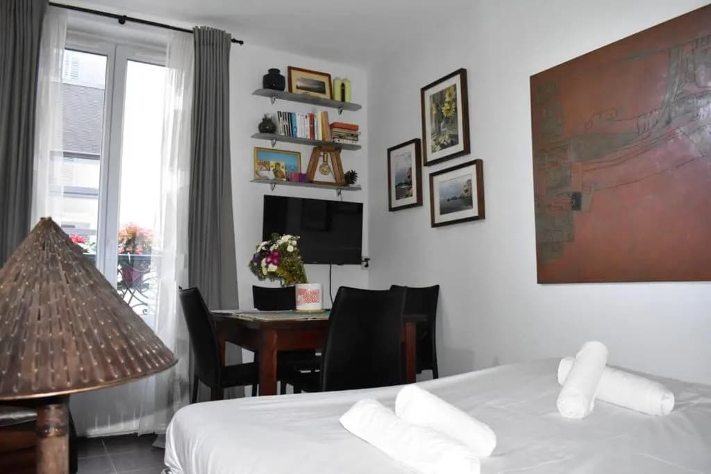 Charming Apartment near The Eiffel Tower - photo 1