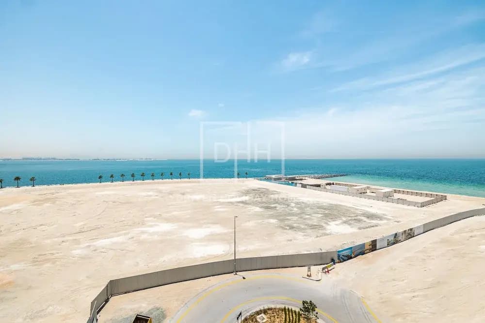Full Sea View 1Bed Le Pont B1 in La Mer - photo 11