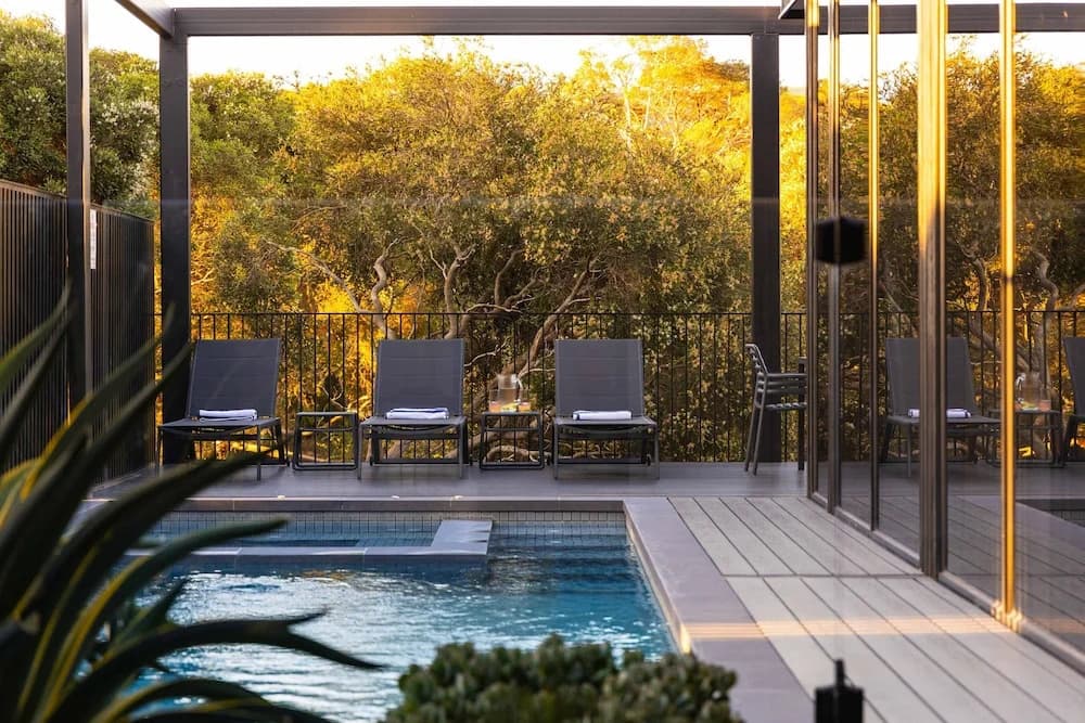 The Luxe Seabreeze Heated Pool Spa Cinema - photo 12