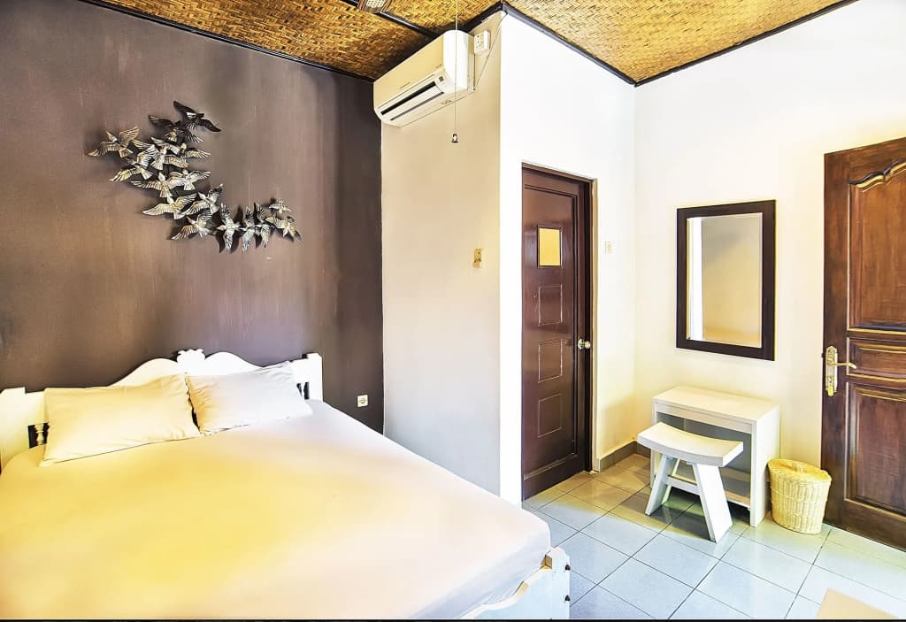 Puri Agung Homestay - photo 2